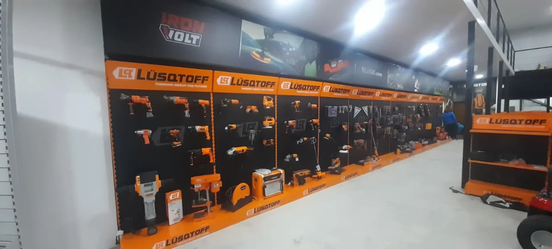 LUSQTOFF — Imagen 5